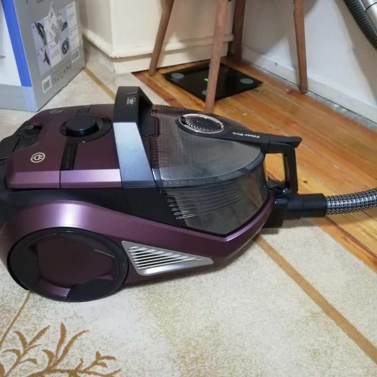 Söz Verilen LED Ve Güçlü Çekim Özellikleri Olmayan Süpürge İçin İade Talebi