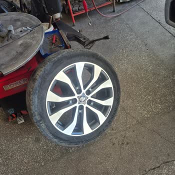 Continental Ecocontact 6 Balon Yapan Lastiğin Garanti Kapsamında Ücretsiz Değişimi Talebi