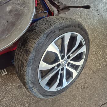 Continental Ecocontact 6 Balon Yapan Lastiğin Garanti Kapsamında Ücretsiz Değişimi Talebi