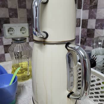 Fressi Home Çaycıda Kulp Sızıntısı Ve Çalışmama, Garantili Üründe Servis Yok, İade Talebi