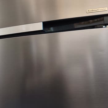 Arçelik Buzdolabında Eksik Logo Ve Göçük Sorunu Ücretsiz Değişim Talebi