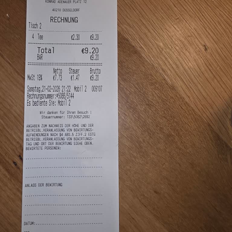 Restaurant Antalya (Düsseldorf) İnsanlara Kaba Davranıyorlar