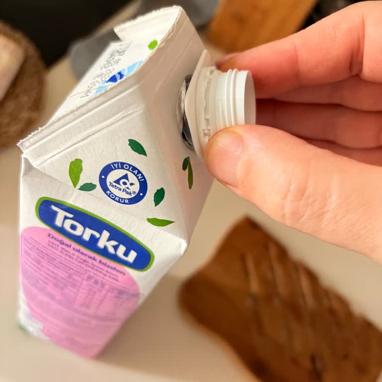 Torku Süt Şişelerinde Ağız Bozukluğu Ve İade Reddi