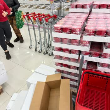 Ceviz İndiriminde Stok Sorunu Ve Kaba Personel Davranışı