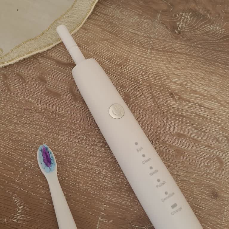 Şarjlı Diş Fırçası Bir Ay İçinde Koptu A101'de Çözüm Bulamadım