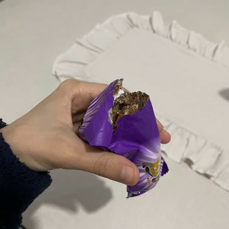 Bozuk Kek Ve Söz Verilen İncelemenin Gerçekleşmemesi