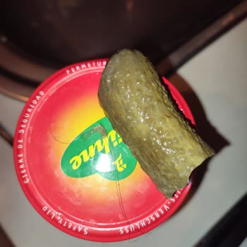 Kühne Turşusunda Kıl: Hijyen Sorunu Ve Sağlık Endişesi