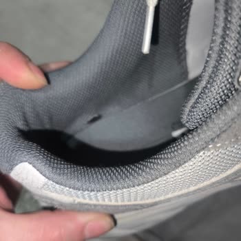 Kısa Kullanımda Astarı Açılan Skechers Ayakkabısı İçin Üretim Hatası İtirazı