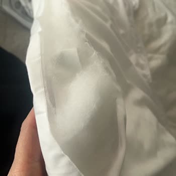 İdaş Çekmeköy Şubesindeki Yorgan Ve Alez Kalitesiz, Değişim İstiyorum