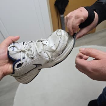 In Street Garanti Kapsamındaki Ayakkabı Tabanı Ayrıldı, Mağaza Fiziksel İnceleme Yapmadan Reddetti