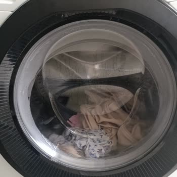 Hoover Çamaşır Makinesinde Aşırı Sarsıntı Ve Yerinden Oynama Sorunu