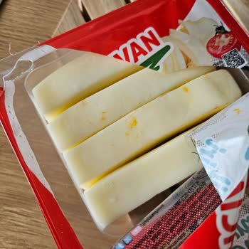 Getir'de Bahçıvan Dil Peyniri Görünüm Bozukluğu Ve Değişim Talebi