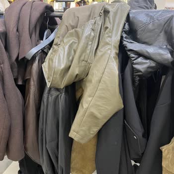 Zara Metromall Mağazasında Düzen, Hijyen Ve Personel İlgisizliği