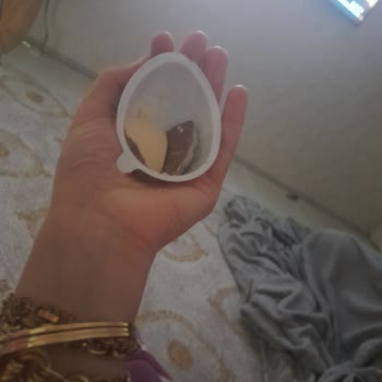 Denizli Mahalle Market’te Çocuk Oyuncağının Çikolata Azlığı Ve Bayatlığı Nedeniyle İade Talebi