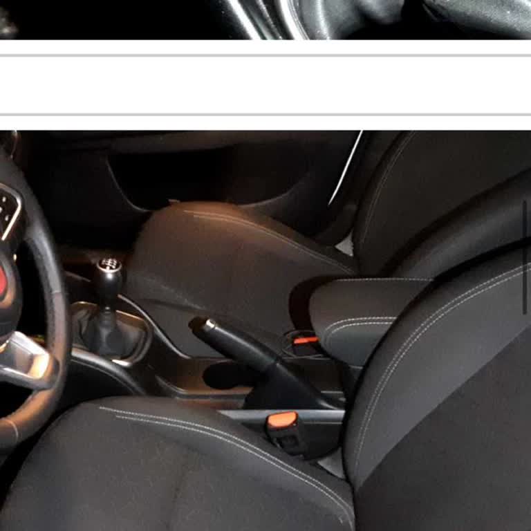 Cable olvidado en el Fiat Egea Cross de Europcar y falta de respuesta