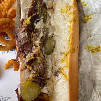 Arby's Siparişinde Peynir Eksikliği Ve İade Talebi