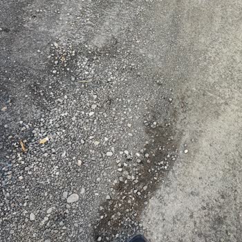 Muratpaşa Çaybaşı Mahallesi'nde Tekrarlayan Su Kaçakları Günlük Yaşamı Boğuyor