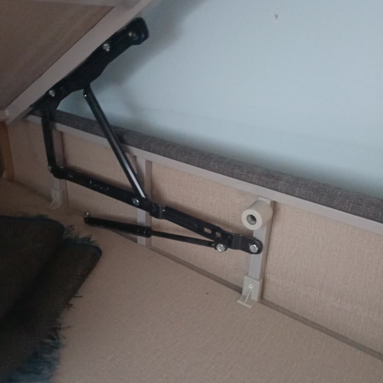 Yeni Baza Amortisör Arızası Ve Mağaza İlgisizliği