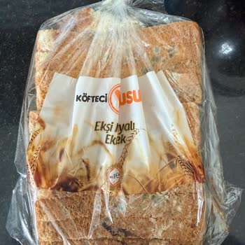 Son Tüketim Tarihi Olmayan Ekşi Maya Ekmekte Küflenme