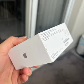 Açılmış Ve Lekeli AirPods Pro 2 İçin Geri Ödeme Talebi