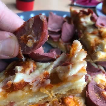 Şok Markette Şef Franzi Peynirli Pizza Çiğ Kaldı Ve Yanıtsız Şikayet