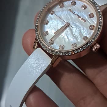 Sevgililer Günü Hediyesinde Kusurlu Saat Ve Geciken İade Süreci Mağduriyet Yarattı