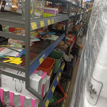 Ramazan’da Akabe TOKİ BİM Şubesinde Aşırı Sevkiyatla Geçiş İmkânsızlığı