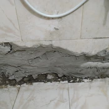 260 Bin TL Ödeme Sonrası Yarım Bırakılan Laminat Parke İşlemi Ve Mahvolan Alan