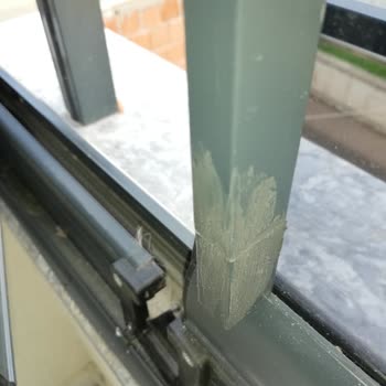 Beydağı Yapı - Körfez, Cam Balkon için Ödemeyi aldıktan Sonra Mağdur Etti