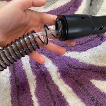 Kiwi 4325 Halı Yıkama Makinemin Hortumunun Yırtılması