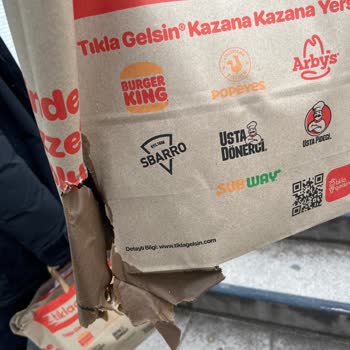 Popeyes Poşet Kalitesizliği Nedeniyle Popy Menü Çöpe Gitti