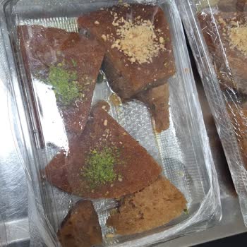 Parçalanmış Ekmek Kadayıfı İftar Sunumunu Mahcup Etti