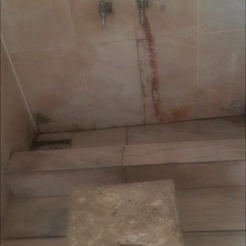 Karaali Kaplıcaları Ödediğimiz Ücrete Rağmen Aldığımız Hizmetten Kesinlikle Memnun Kalmadık