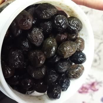 Küflü Zeytin Ürünü İçin İade Ve Cevapsız Müşteri Hizmetleri