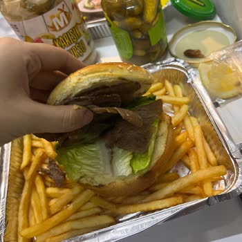 Bursa Kebap Evi'nde Ramazanda İki Gün Ard Arda Kalitesiz İftar Siparişleri Bizi Mağdur Etti