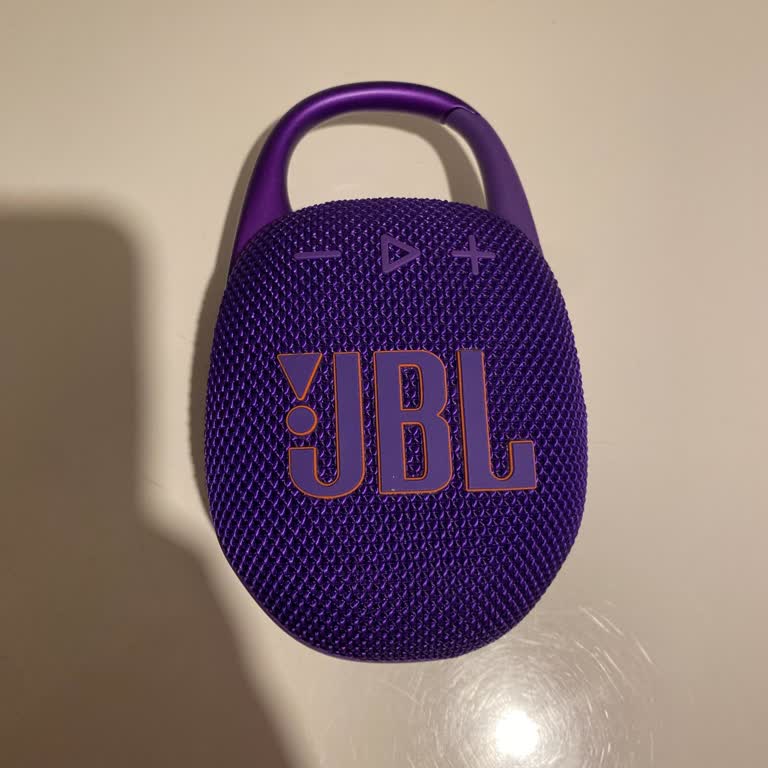 JBL Clip 5 Hoparlörüm Kendi Kendine Kapanıyor, Çözüm Talep Ediyorum