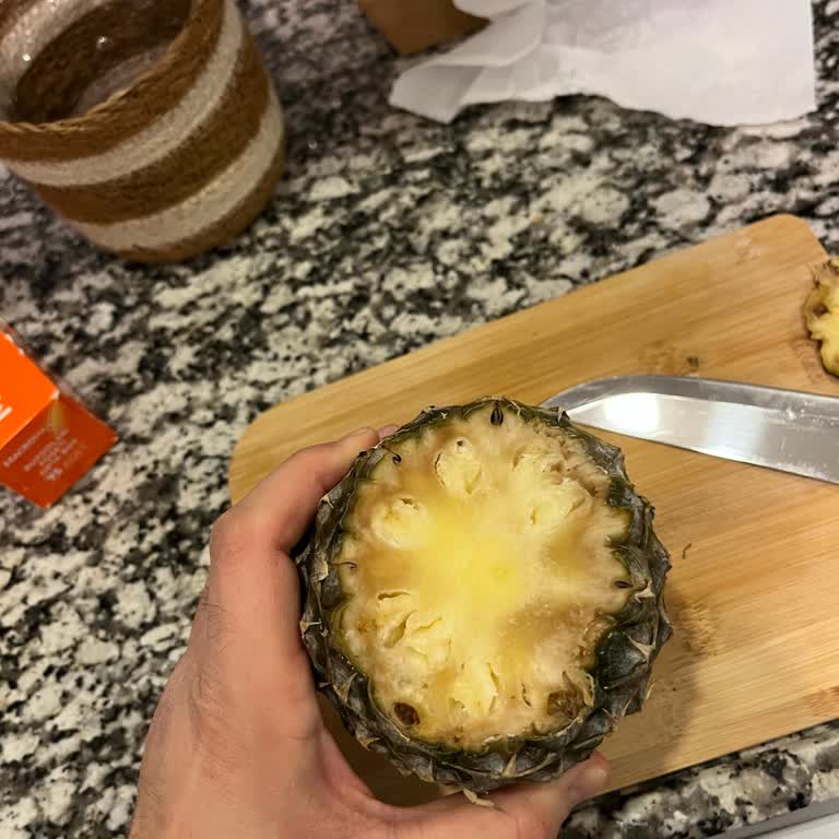 Bozuk Ananas İçin İade Talebi Ve Destek Eksikliği