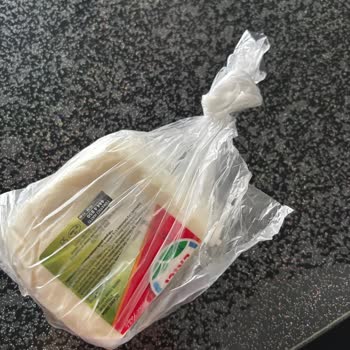 Etiketsiz Ve Gramajsız Peynir Gönderildi, Gıda Güvenliği Endişesi Ve Çözüm Talebi