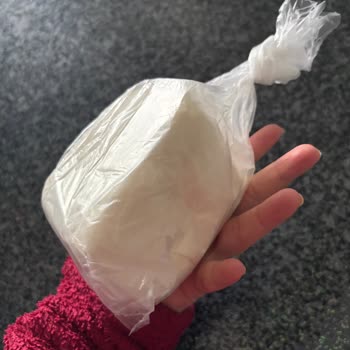 Etiketsiz Ve Gramajsız Peynir Gönderildi, Gıda Güvenliği Endişesi Ve Çözüm Talebi