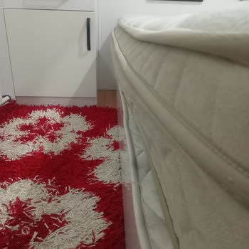 Zero Stres Yatakta Erken Çökme Ve Servis İhmali