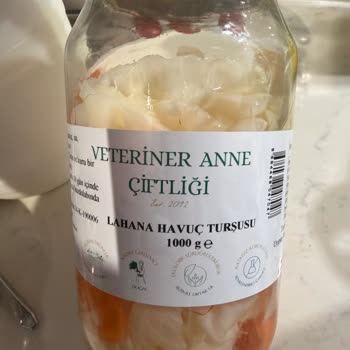 Veteriner Anne Çiftliği Lahana Havuç Turşusunun Tazelik Ve Lezzet Sorunu