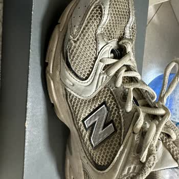 New Balance 530 Ayakkabısında Kısa Sürede Yırtılma Ve İnceleme Redleri