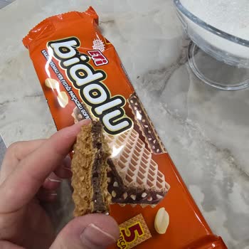 Eti Bidolu Gofretten Yanık Ve Değişen Tat Şikayeti