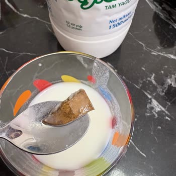 Mis Ayranın İçinde Karton Parçası Çıktı: Çocuk Güvenliği Tehlikede