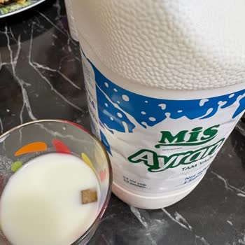 Mis Ayranın İçinde Karton Parçası Çıktı: Çocuk Güvenliği Tehlikede