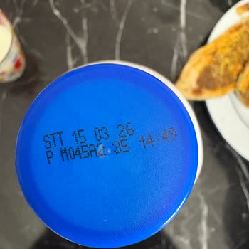 Ayranda Karton Parçası: Çocuklar İçin Sağlık Riski Ve Açıklama Talebi