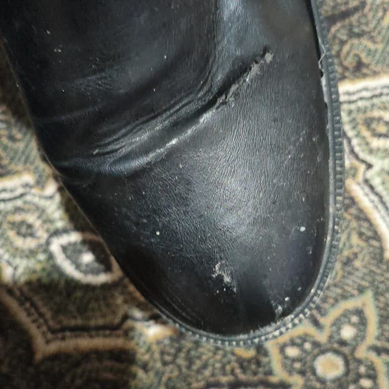 Garanti Kapsamında Deformasyon Gösteren Deri Botta Ayıplı Ürün Ve Fotoğraf İncelemesi İtirazı