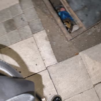 Karabağlar Belediyesi’nin Yarı Kapalı Giderinde Kardeşimin Düşmesi Ve Acil Güvenlik Talebi