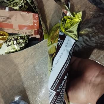 Kepez'deki Markette Son Kullanma Tarihi Geçmiş Dondurma Çocuklarda Mide Bulantısına Neden Oldu