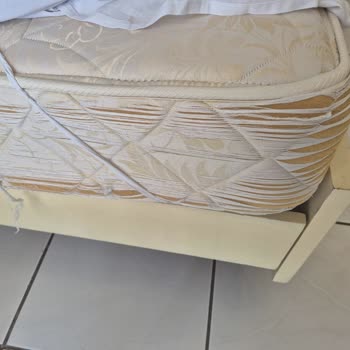 Sözleşmeye Aykırı Otel Değişikliği Ve Oda Hasarları Nedeniyle 10.000 TL Fark İadesi